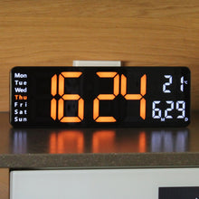 Lade das Bild in den Galerie-Viewer, Opis Clock 1: Die digitale Wanduhr mit leuchtenden Ziffern