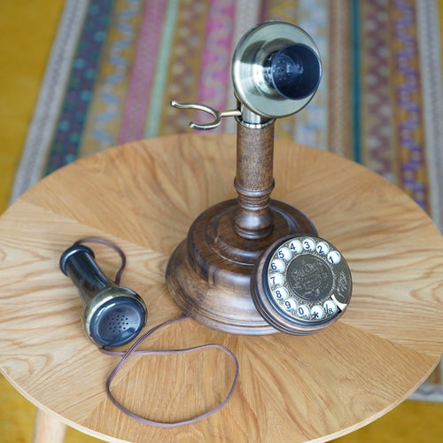 Opis 1921 cable Retrotelefon aus Holz und Metall / Holztelefon / Klassisches Telefon