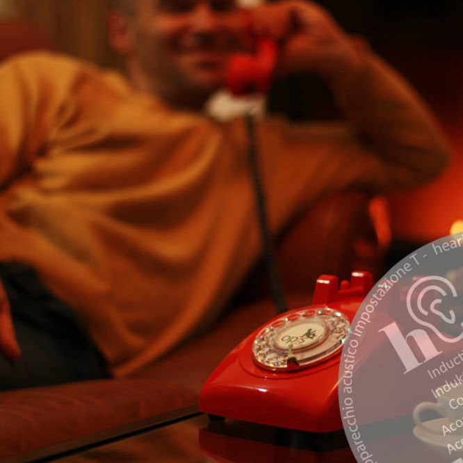 Opis 60s mobile hEar Seniorentelefon mit GSM / Seniorenhandy / Schwerhörigentelefon