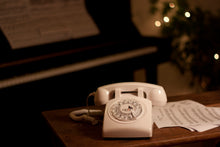 Lade das Bild in den Galerie-Viewer, Opis 60s cable Retrotelefon / Festnetztelefon / Nostalgietelefon / Vintagetelefon