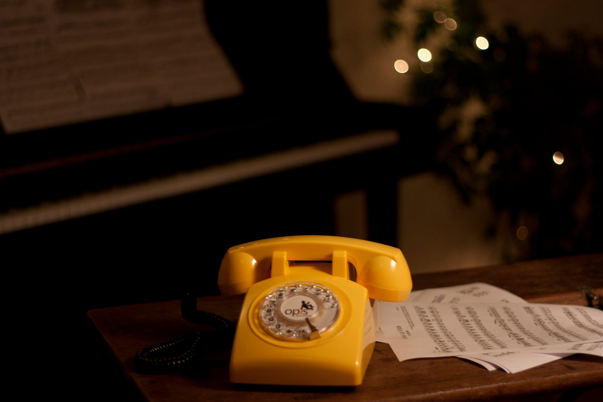Opis 60s Mobile - Retro Tischhandy / GSM-Tischtelefon / Seniorenhandy
