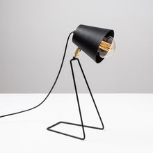 Lade das Bild in den Galerie-Viewer, Opis Serie 7 - Elegante Lampen aus schwarzem Metall