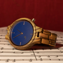 Lade das Bild in den Galerie-Viewer, Dalila aus Zebrano