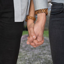 Lade das Bild in den Galerie-Viewer, Dalila aus Zebrano