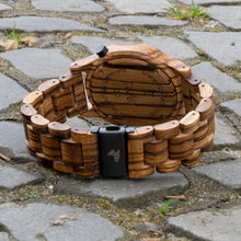 Lade das Bild in den Galerie-Viewer, Samson aus Zebrano