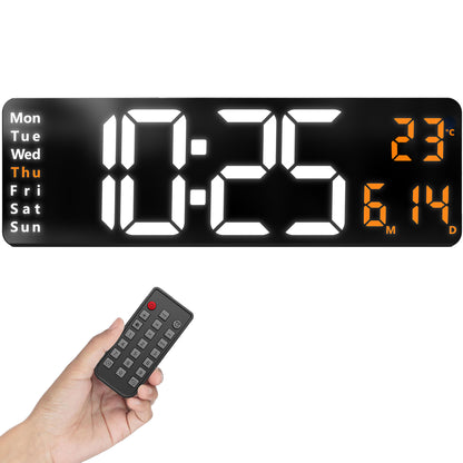 Opis Clock 1: Die digitale Wanduhr mit leuchtenden Ziffern
