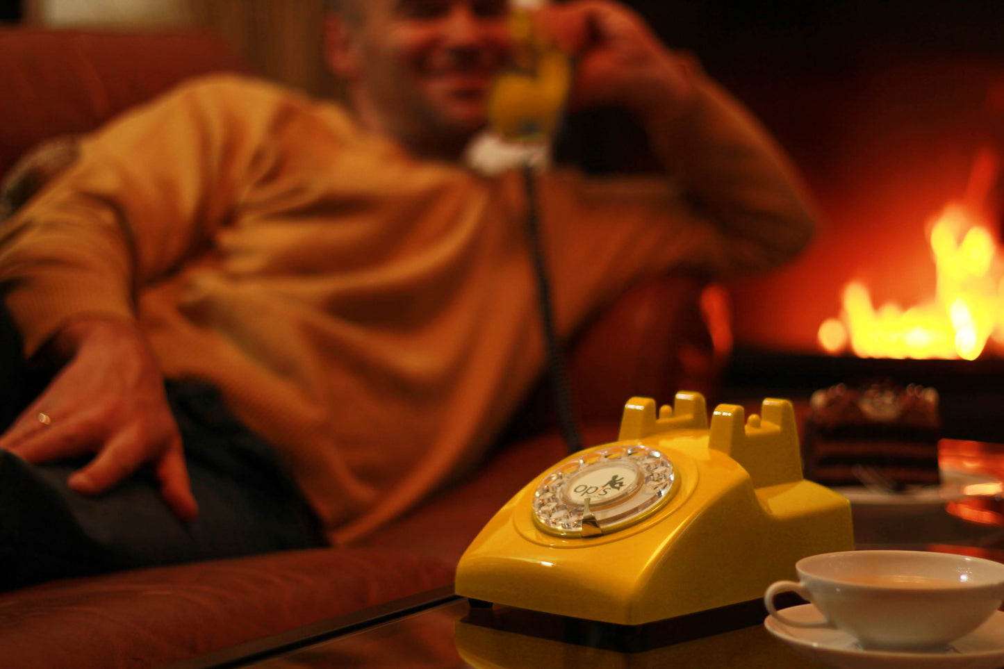 Opis 60s Mobile - Retro desk phone / GSM desk phone / senior cell phone