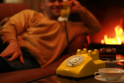 Opis 60s Mobile - Retro desk phone / GSM desk phone / senior cell phone
