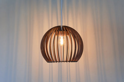 Opis Serie 2 - Holz-Hängelampen hergestellt aus eleganten, zusammensteckbaren Teilen