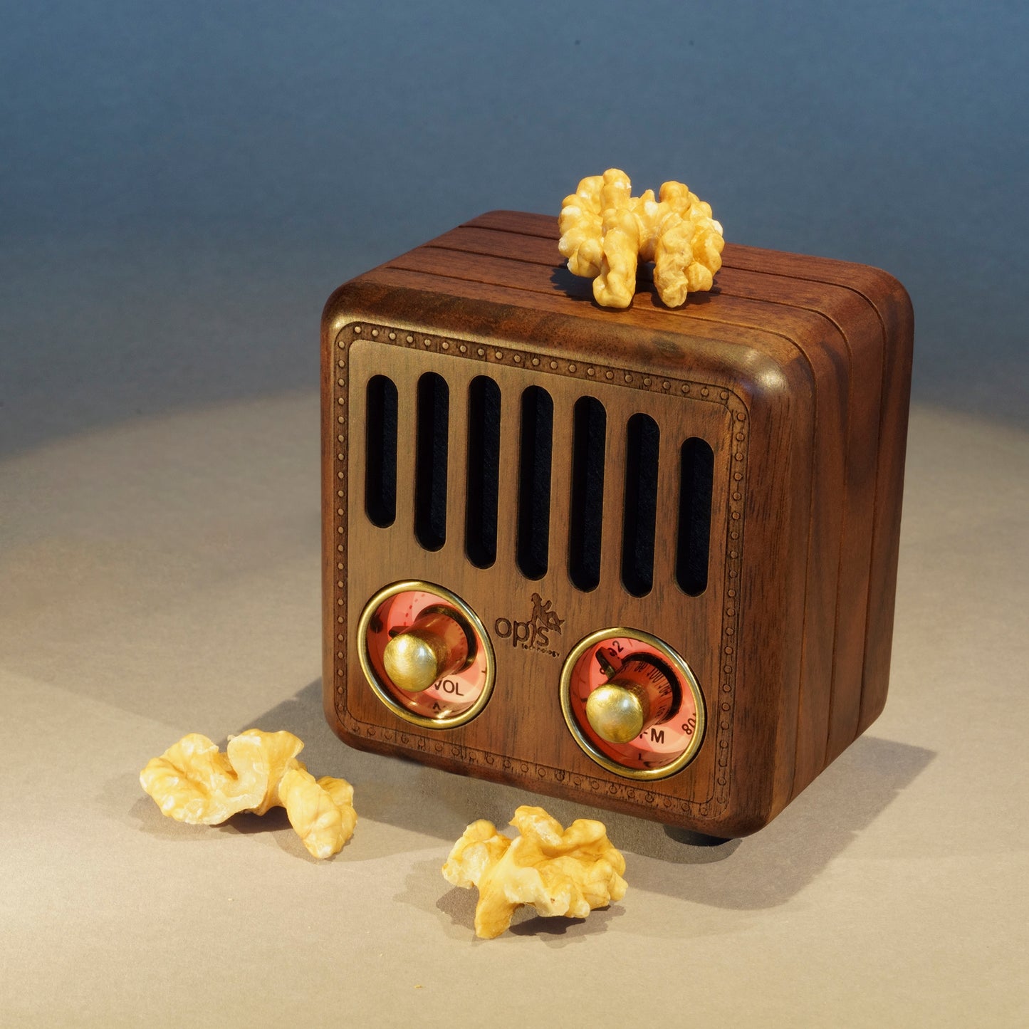 Opis Radio 2 & 3  – Kleiner Hölzerner Retro Bluetooth Lautsprecher und UHF-Radio