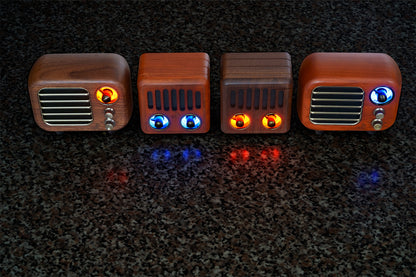 Opis Radio 2 & 3  – Kleiner Hölzerner Retro Bluetooth Lautsprecher und UHF-Radio