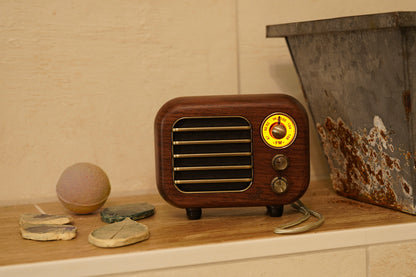 Opis Radio 2 & 3  – Kleiner Hölzerner Retro Bluetooth Lautsprecher und UHF-Radio