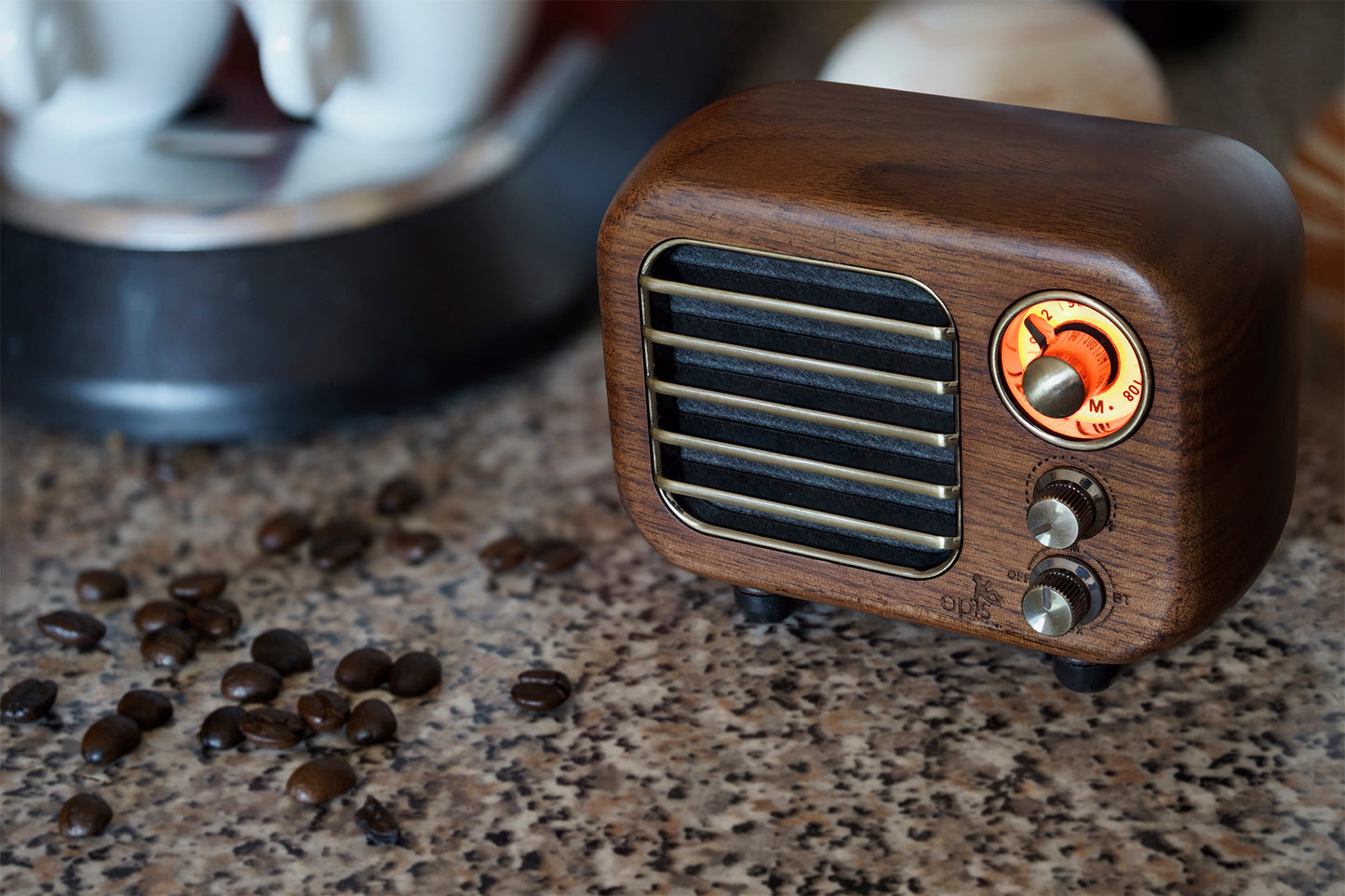 Opis Radio 2 & 3  – Kleiner Hölzerner Retro Bluetooth Lautsprecher und UHF-Radio