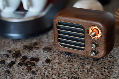 Opis Radio 2 & 3  – Kleiner Hölzerner Retro Bluetooth Lautsprecher und UHF-Radio