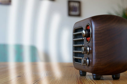 Opis Radio 2 & 3  – Kleiner Hölzerner Retro Bluetooth Lautsprecher und UHF-Radio