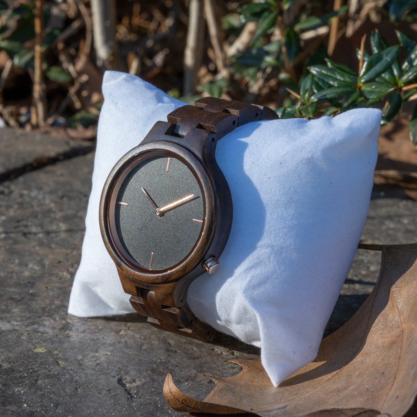 Kleopatra aus Schwarzem Sandelholz
